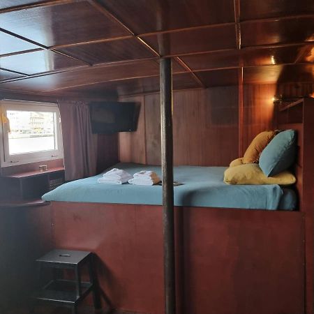La Cabine Du Capitaine Liege Bagian luar foto
